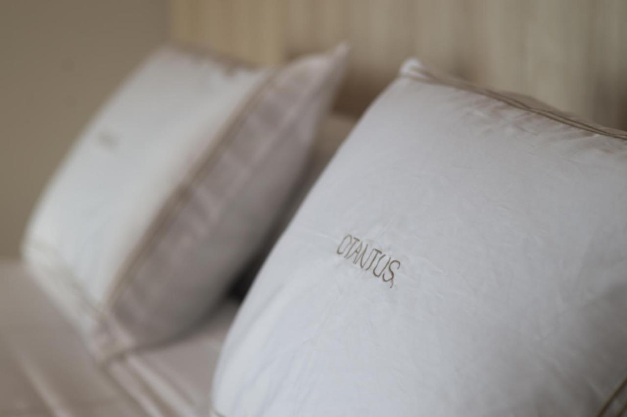 Otantus Hotel มูโรส ภายนอก รูปภาพ