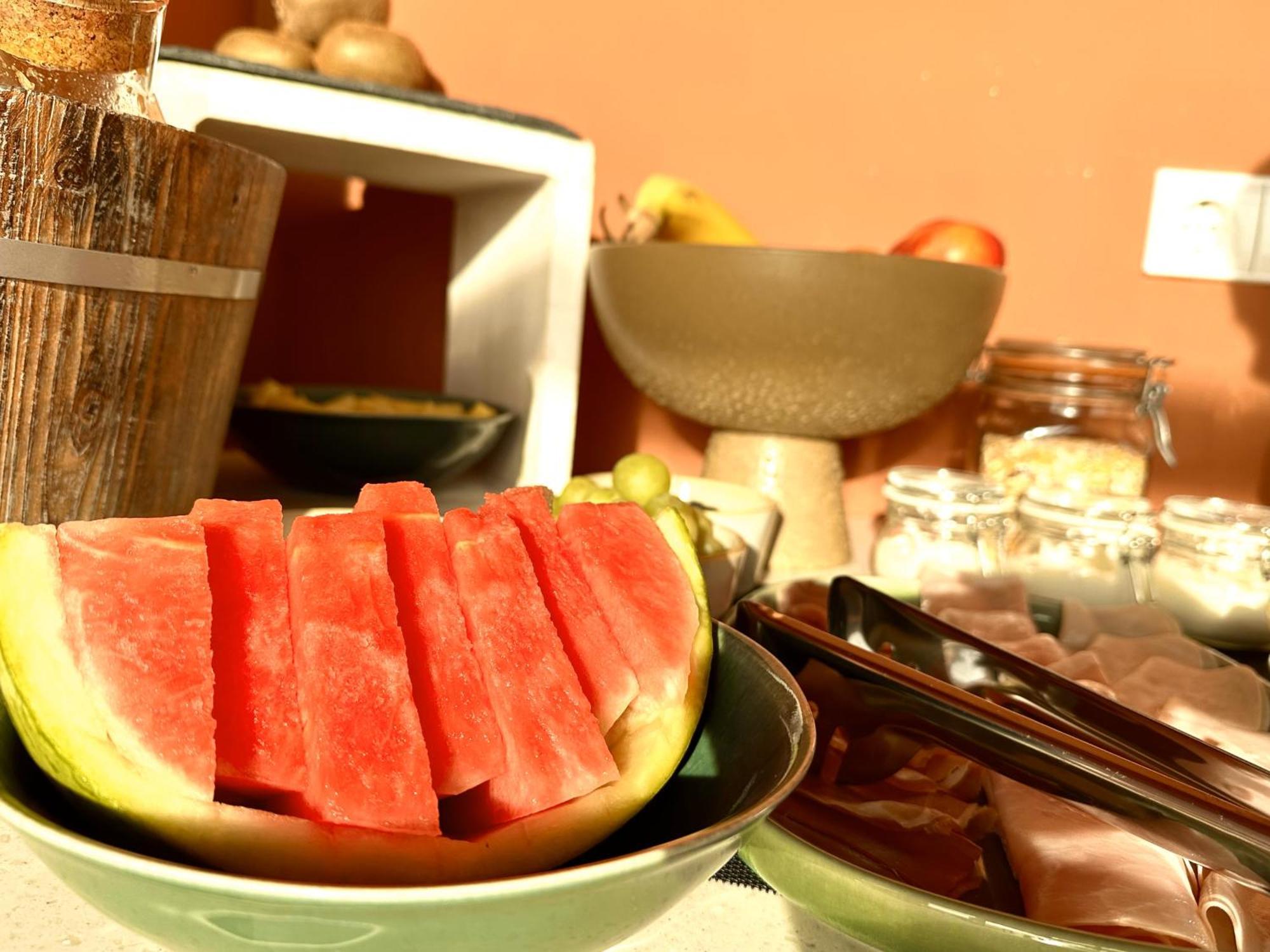 Otantus Hotel มูโรส ภายนอก รูปภาพ